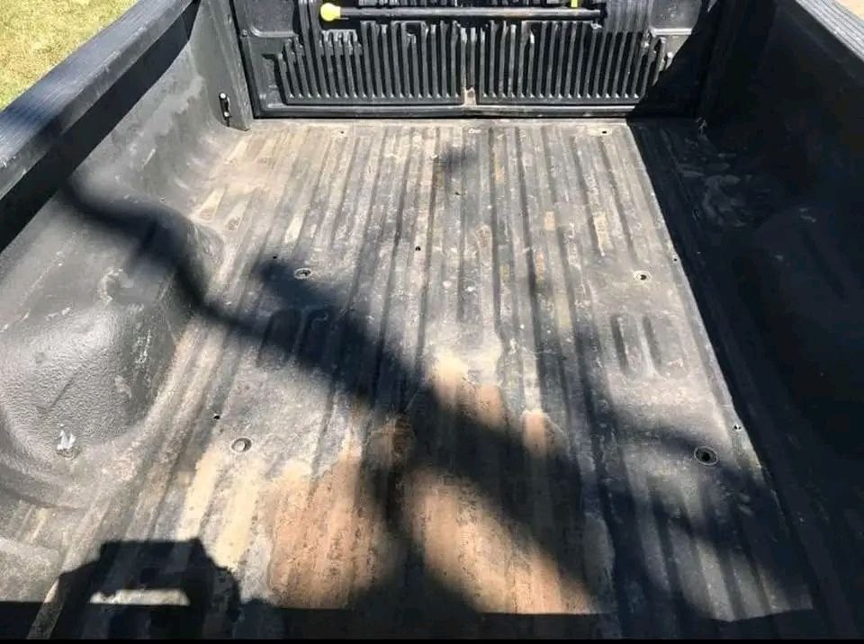 11-16 6'9" Ford F-250/F-350Super Duty Short Bed