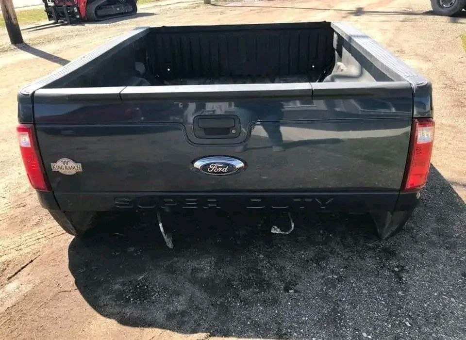 11-16 6'9" Ford F-250/F-350Super Duty Short Bed