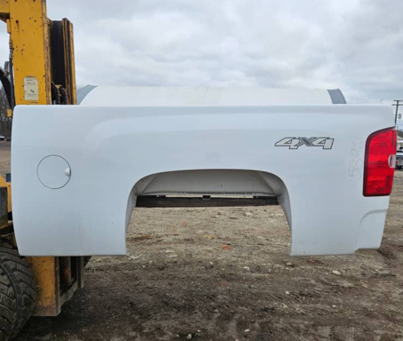 https://alltruckbeddepot.com/product/seo-product-package-2007-2013-chevrolet-silverado-66-short-bed-oem-white/