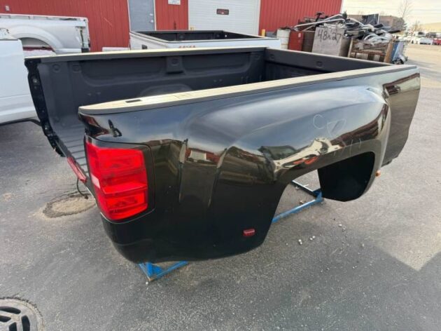 2014–2018 GMC Sierra 3500HD Denali 8-Foot Dually Bed - OEM Black DRW Long Bed - Image 2