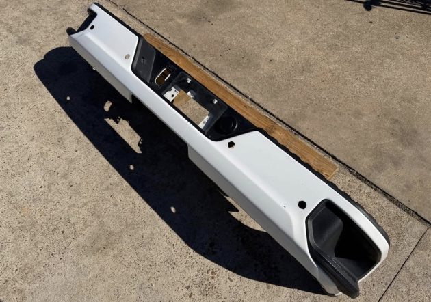 2020-2025 GMC Chevy 2500 3500 Factory Rear Painted Bumper Summit White OEM - Image 2