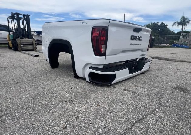 2025-2019 Sierra1500 size 5’9 Selling Complete - Image 4