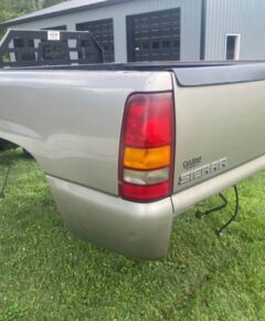https://alltruckbeddepot.com/product/99-07-gmc-chevy-southern-rust-free-6-5-bed/