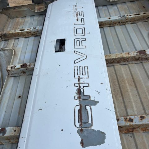 1988-1998 GM long bed and tailgate