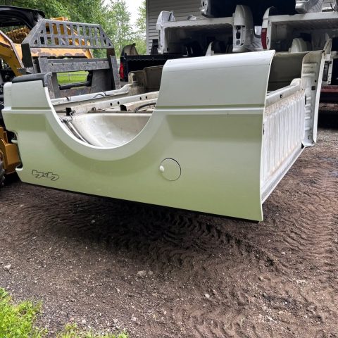 OEM 6.5-foot truck bed
