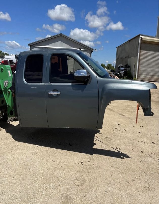 Rust Free Southern 2007-2013 Chevy/GMC ext cab - Image 2