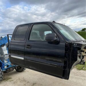 https://alltruckbeddepot.com/product/rust-free-99-07-chevy-ext-cab-black/