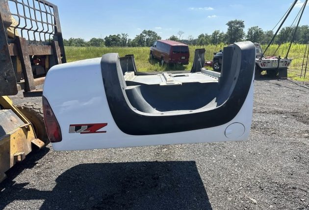 Rust free 04-12 Chevy Colorado extra short bed - Image 7