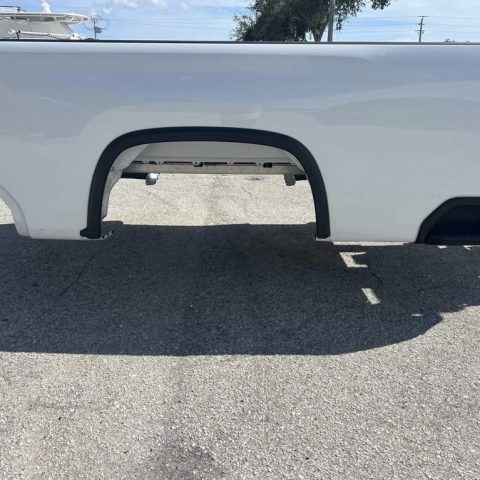 Fits 2025-2020 Silverado2500/3500 8ft Single Wheel Comes with bed