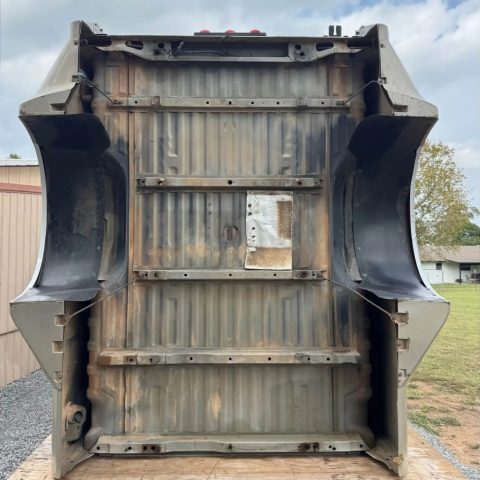 99-16 Super Duty Dually. It’s for a 99-2010