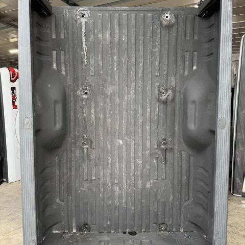 8ft srw Harley bed for sale Fits 1999 to 2010 Super duty f250 f350