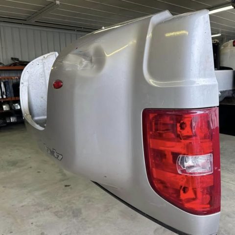 2014 Chevrolet Silverado/GMC Sierra 8ft Dually Bed