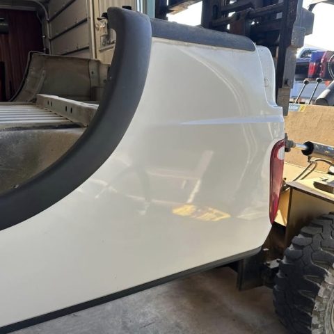 2000 F-150 6.5ft Bed Rust Free white in color. Fits 97-03